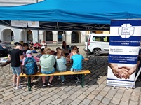 Prezentace poskytovatelů sociálních služeb na pelhřimovském náměstí 24.6.2025